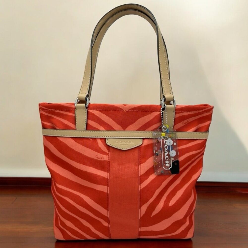 💰SALE💰 COACH Signature Fabric Orange/Tan Zebra Print Tote w/Leather Trim